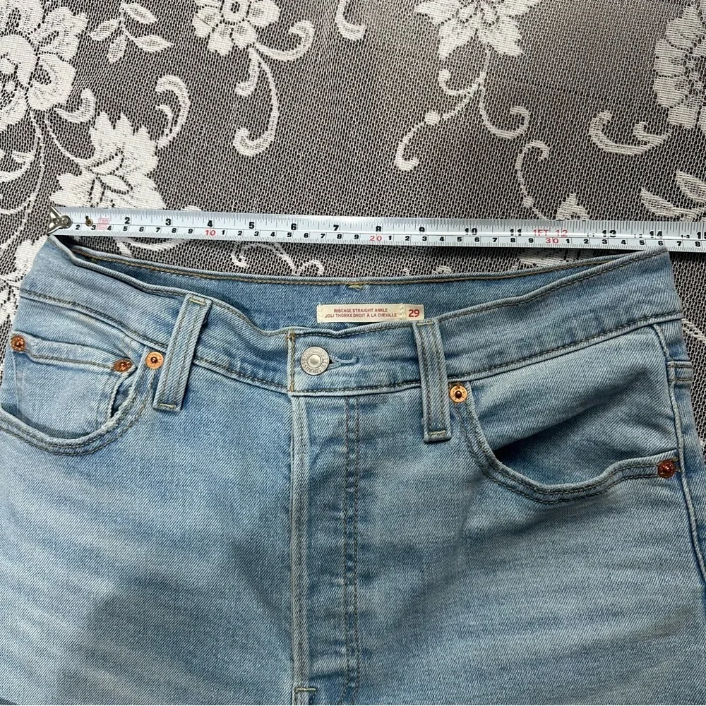 Levis Ribcage Straight Ankle Jeans in  Blue Sz 29 - Picture 8 of 13